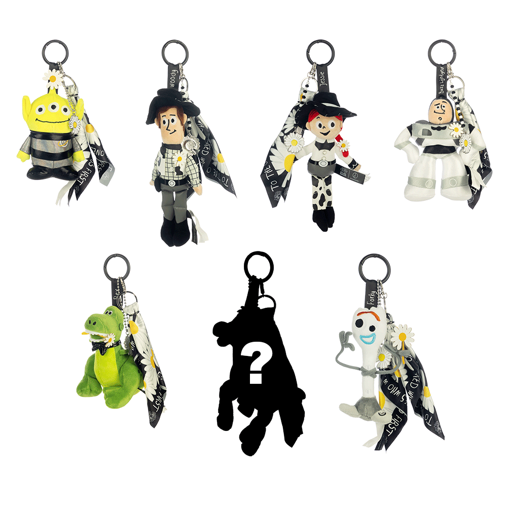 “THE FIRST FAN” AST_PLUSH BLIND KEY RING Plush Blind Key Ring Friends – THE FIRST FAN